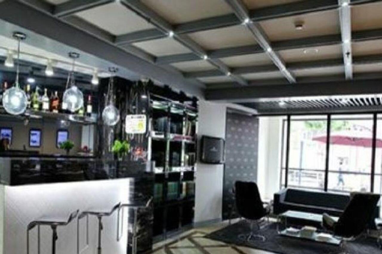 Neobridge Hotel Shanghai Esterno foto
