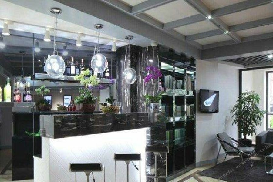 Neobridge Hotel Shanghai Esterno foto